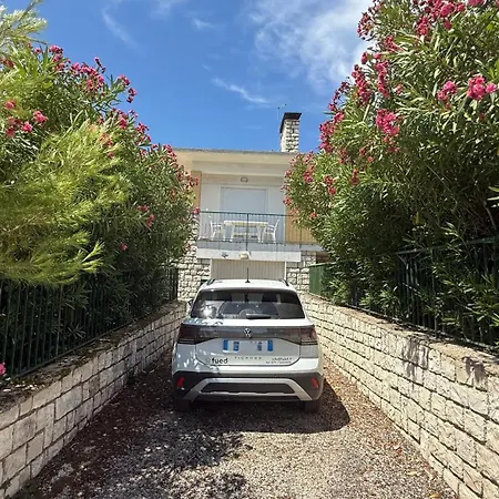 N122 - Numana, Singola Con Giardino E Vista Mare * Numana