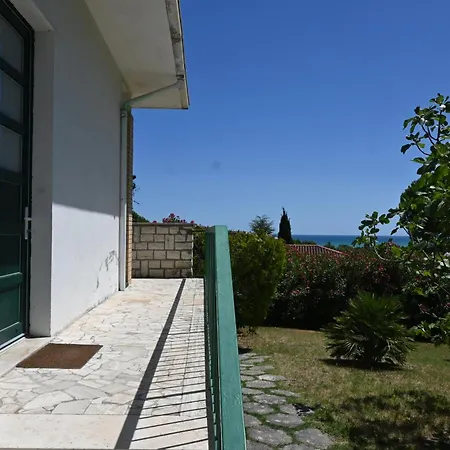 Appartamento N122 - Numana, Singola Con Giardino E Vista Mare Numana